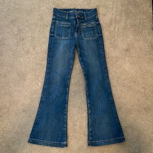 AMERICAN EAGLE NEXT LEVEL STRETCH SUPER HIGH RISE FLARE